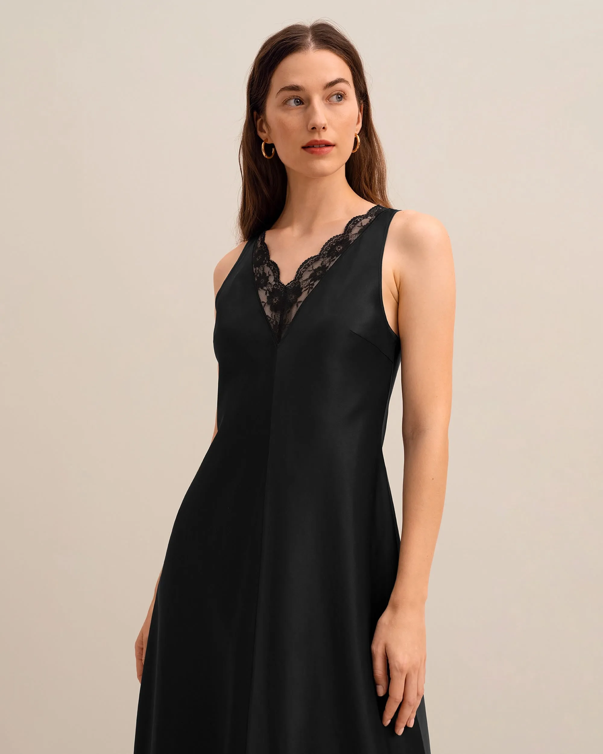 The Armeria Lace Dress